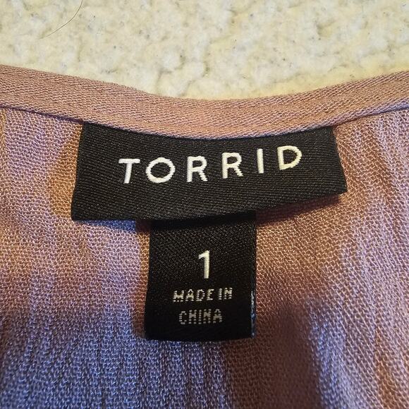 Torrid 1X Elderberry Crinkle Gauze Babydoll Top Flutter Sleeve Boho - Picture 3 of 10